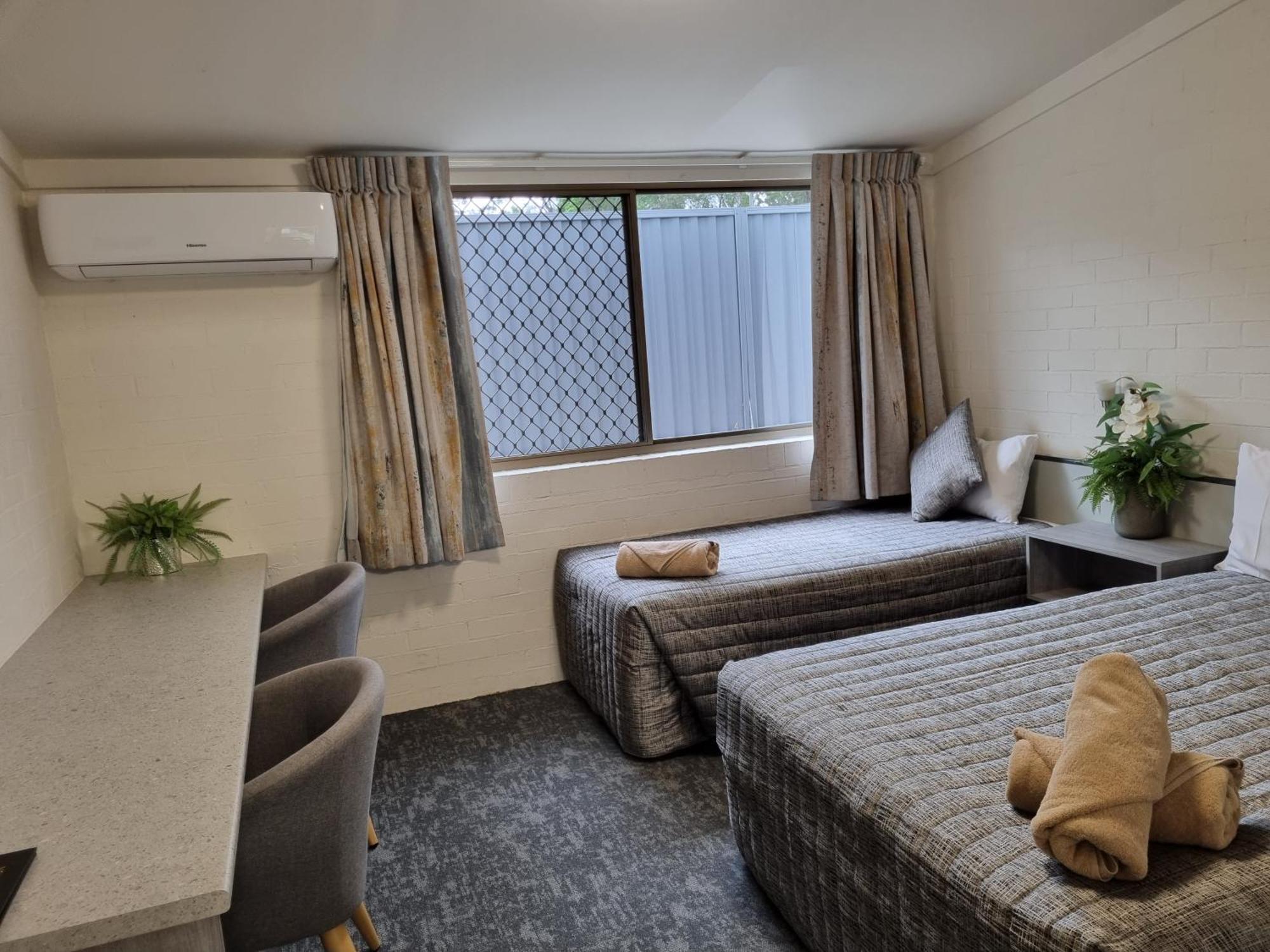 Y Motels Yarraman Zewnętrze zdjęcie